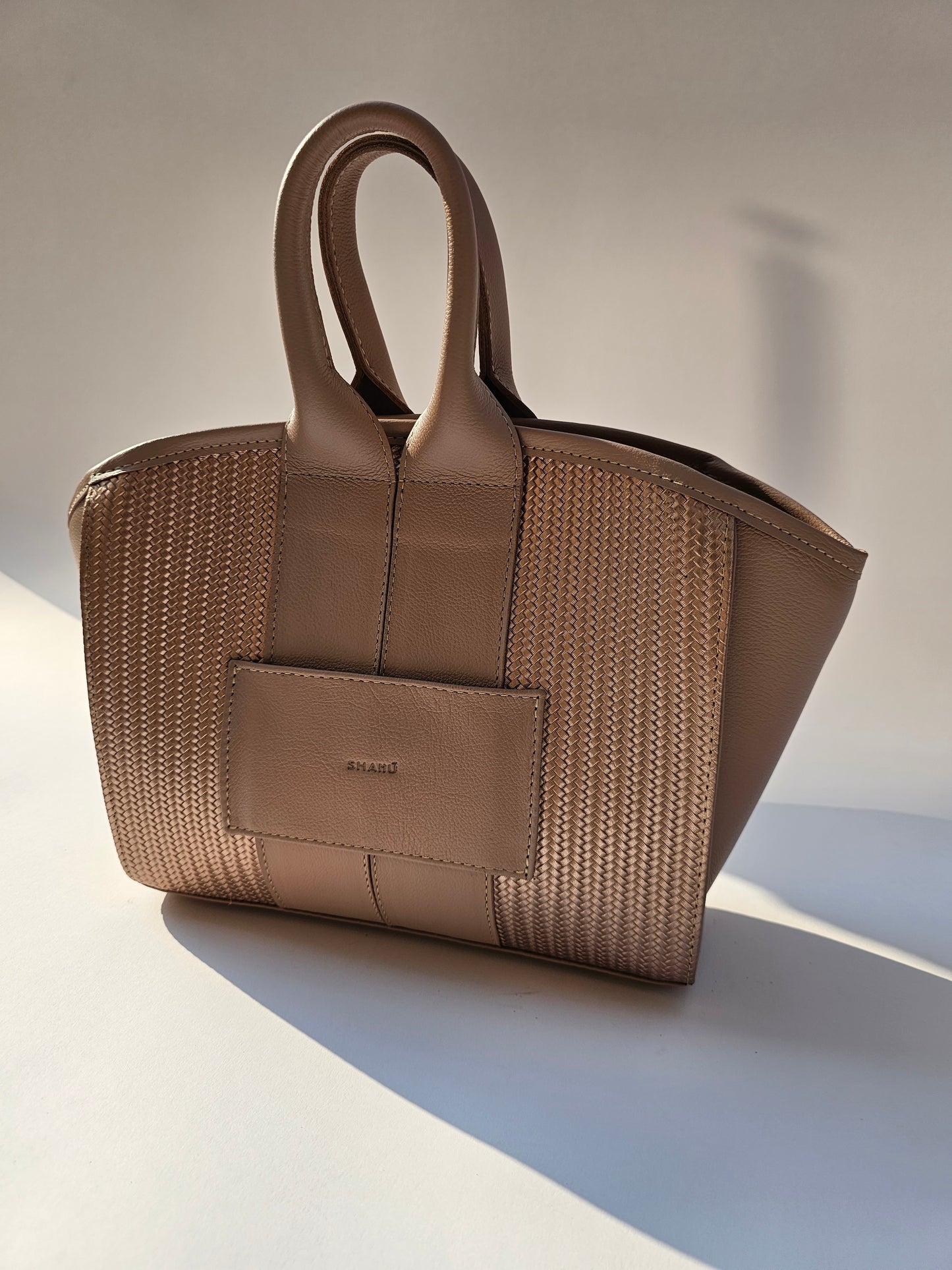 Lore Hand bag
