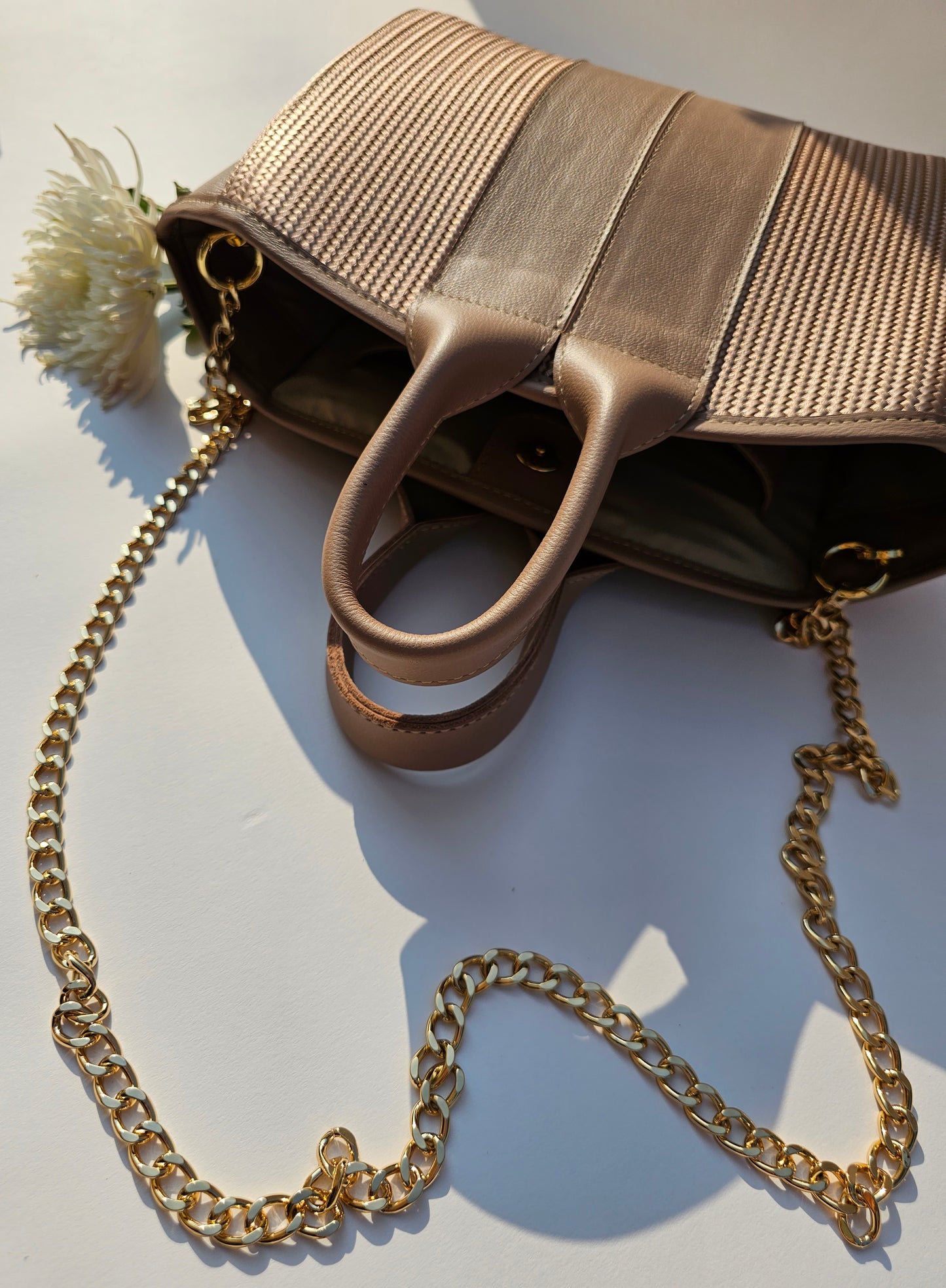 Lore Hand bag