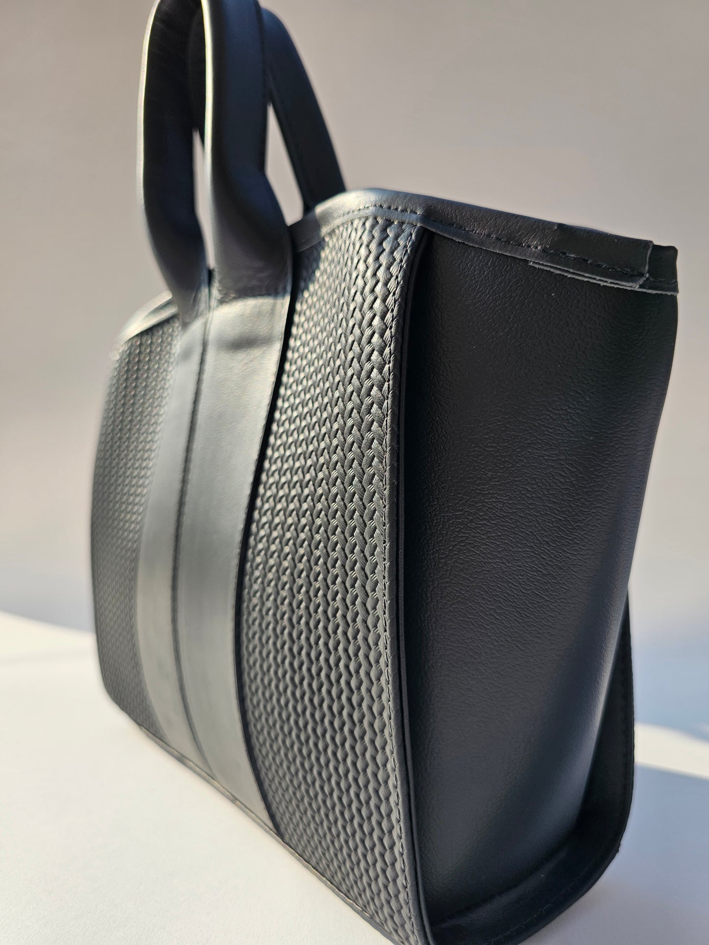 Lore Hand bag