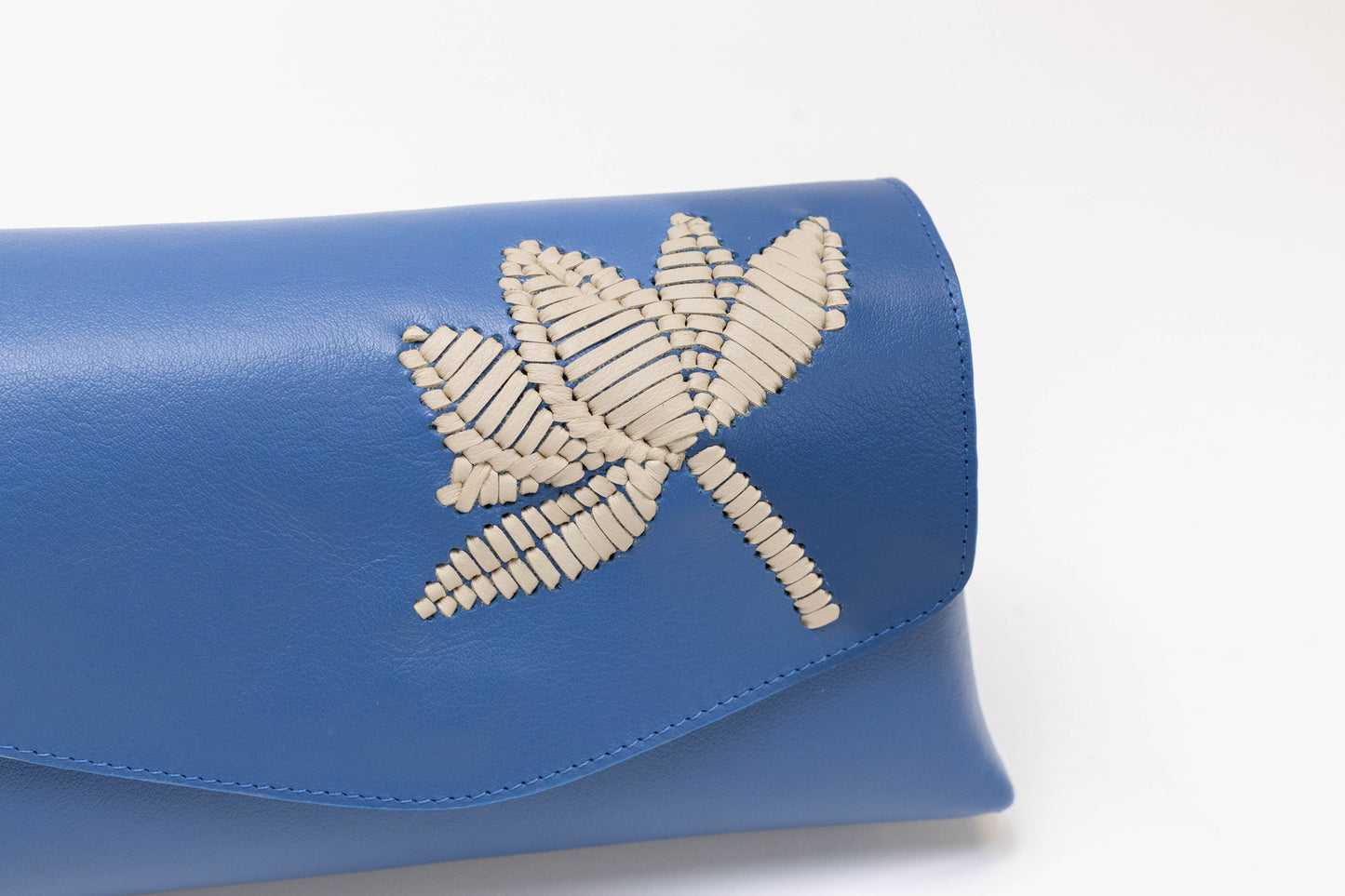 Banana blossom Blue