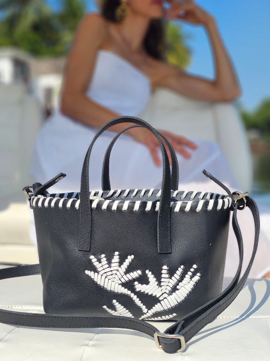 Bird of paradise Black