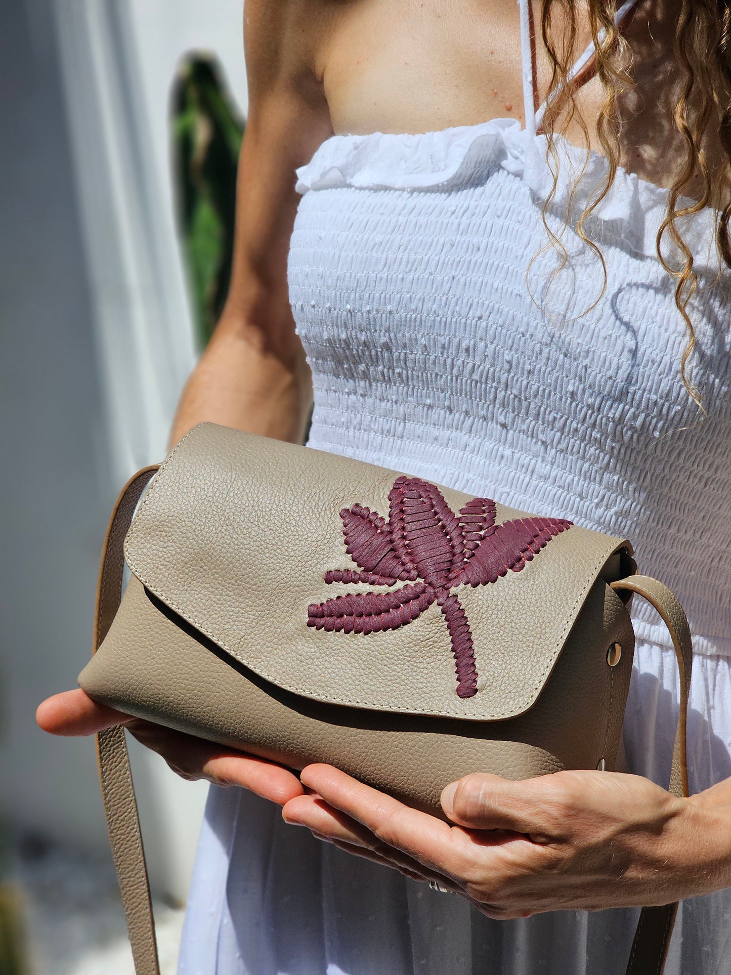 Banana blossom Beige